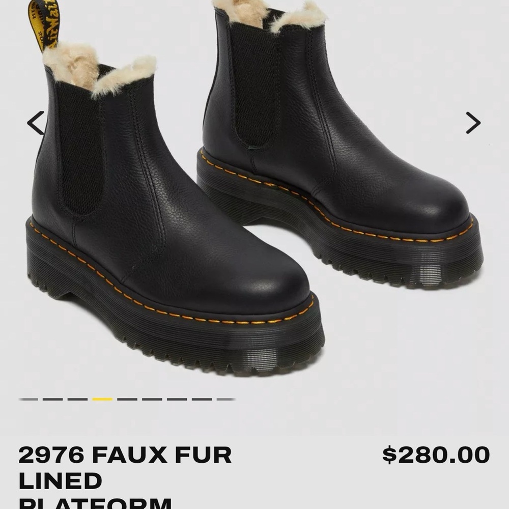 Doc Martens FAUX FUR LINED PLATFORM CHELSEA BOOTS